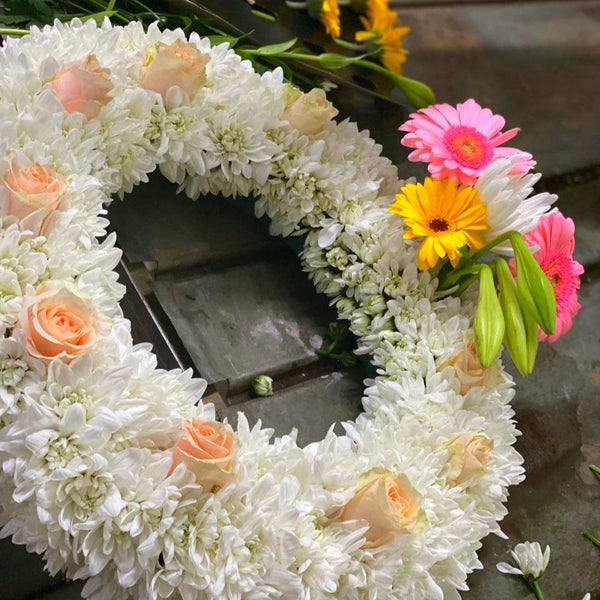 How Are Funeral Flowers Priced in Johannesburg?
