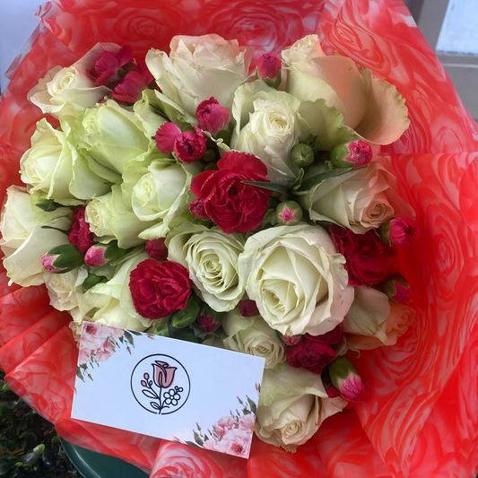 Fresh White Roses and Mini Carnations - Minimum 20 Stems - Dias Florist Johannesburg