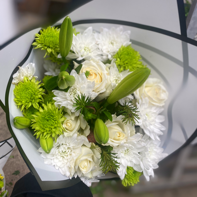 Half Mixed Seasonal - Best of what's in season Half Bouquet Johannesburg | Fresh Flowers City Deep | Same Day Delivery